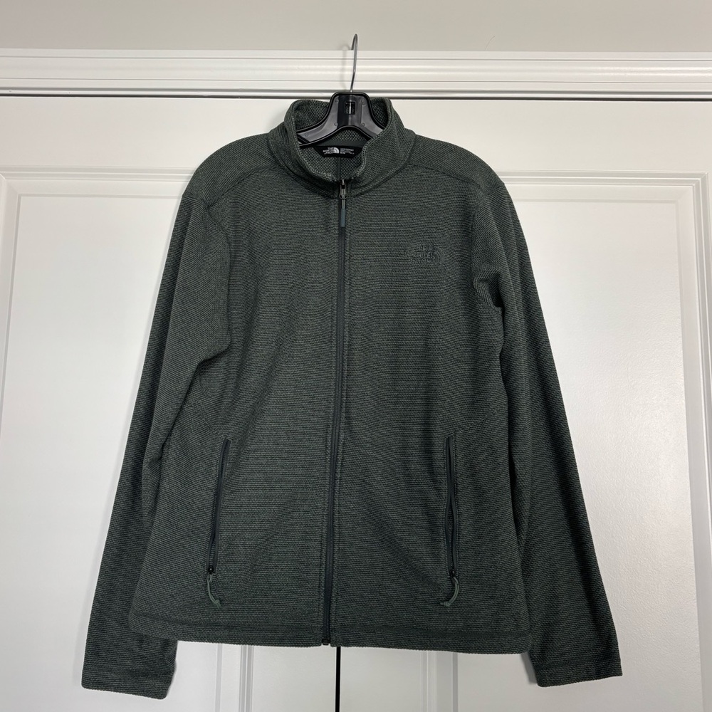 Green north face men’s fleece